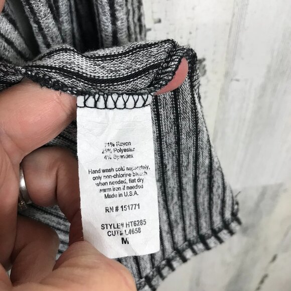 Le Lis waterfall cardigan stripe cozy open front jacket sweater gray black M - Picture 6 of 9